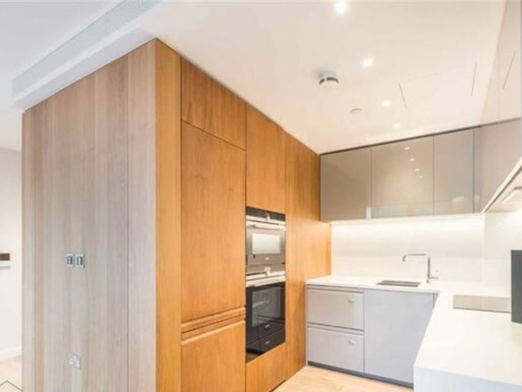 Alice beige kitchen doors