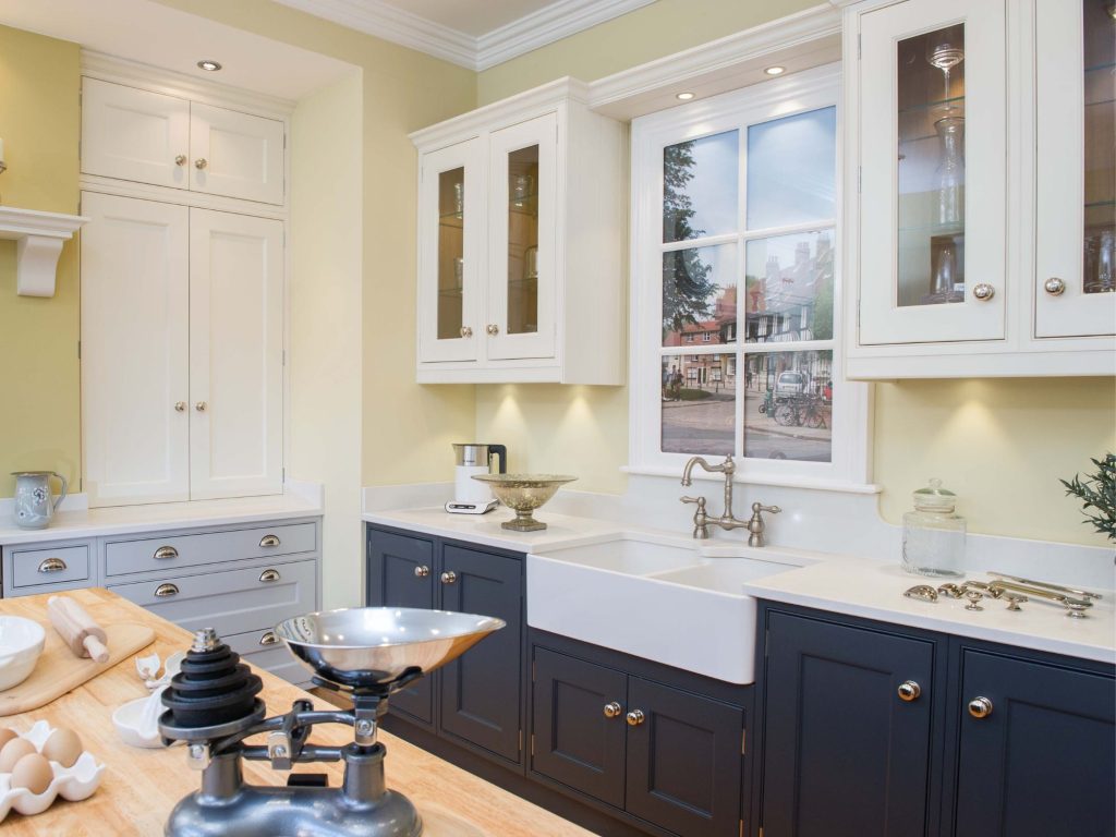 Hastings grey, black and white kitchen doors