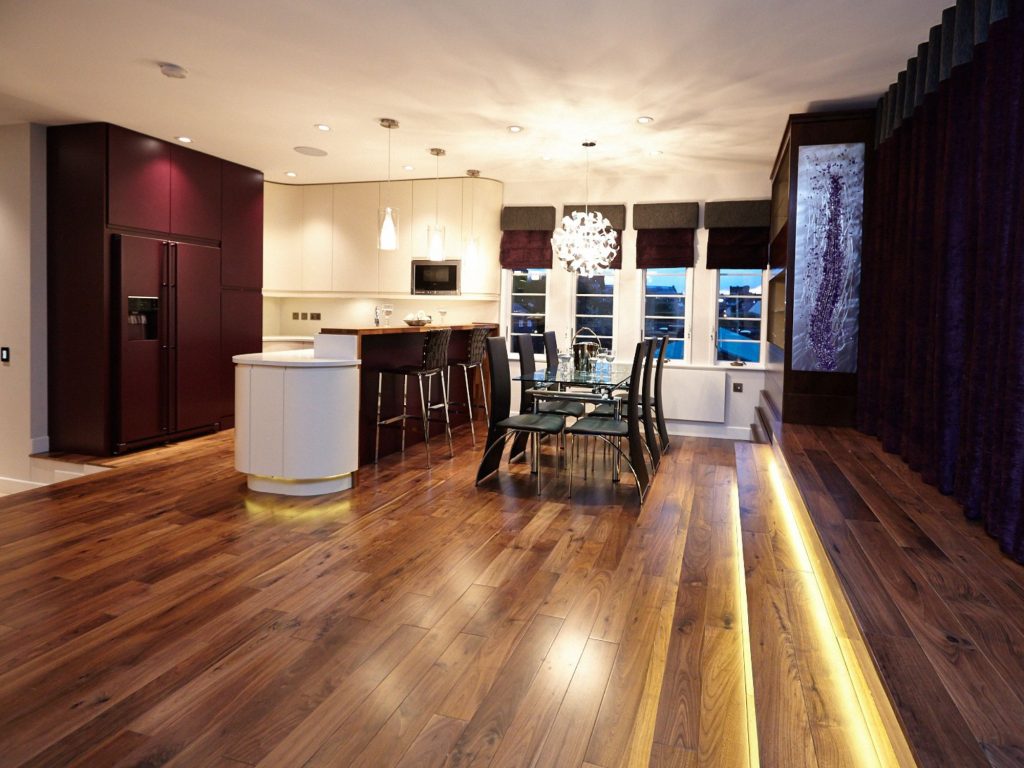 Maisy red and white kitchen doors