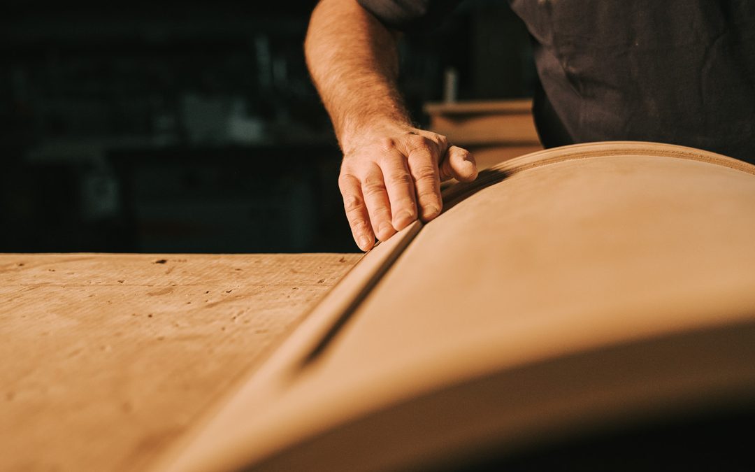 Curved Doors by Landau